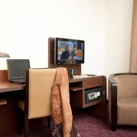 Western Dam Square 3* Amsterdam