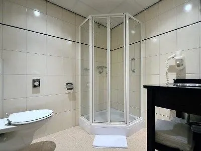 Western Dam Square Hotel 3*