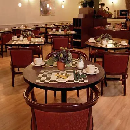 Western Dam Square Hotel