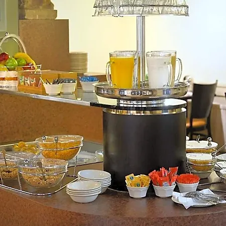 Western Dam Square Hotel