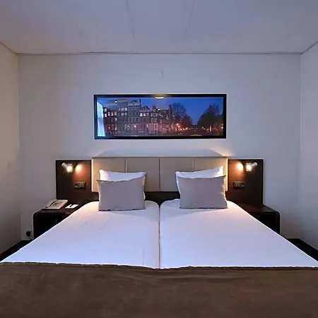 Western Dam Square Hotel 3*