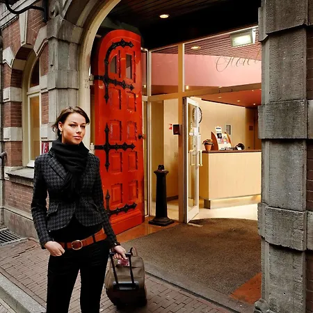 מלון Western Dam Square