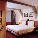 Western Dam Square Hotel 3*