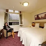 Western Dam Square 3*