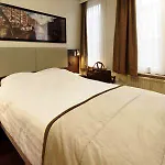 Western Dam Square Hotel 3*