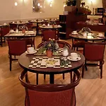 Western Dam Square Hotel